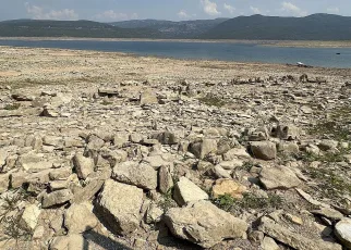 Lowest water levels ever in Bosnia and Poland: record-breaking summer wreaks drought