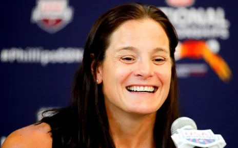 Lindsay Mintenko resigns as USA Swimming national team managing director