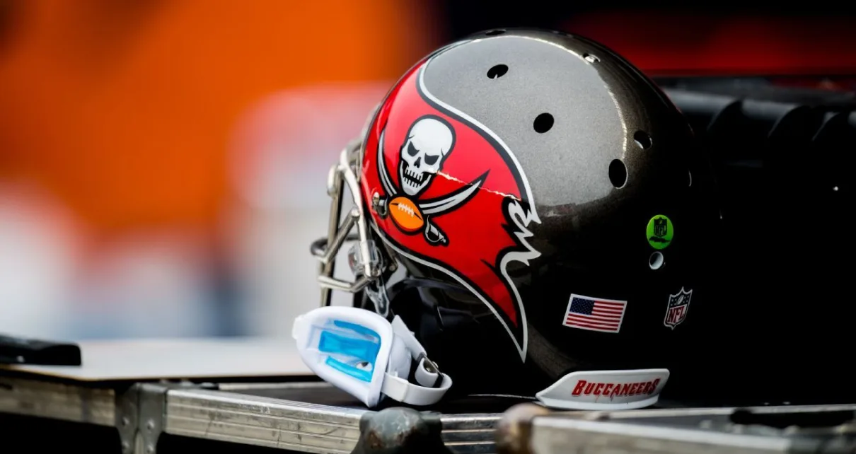 Bucs RT Luke Goedeke out, RB White questionable vs. Eagles