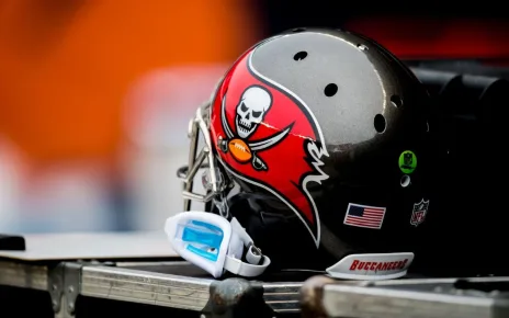 Source: Bucs CB Zyon McCollum clears concussion protocol