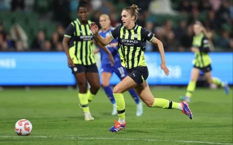 Vivianne Miedema, Lucy Bronze and the new WSL signings to watch this season