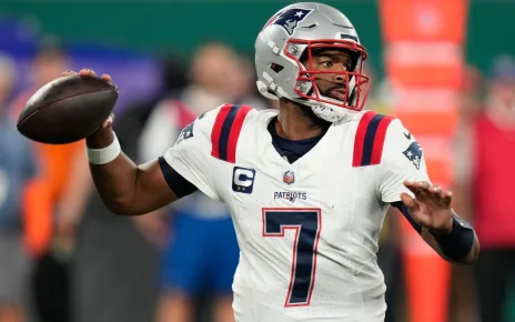 Patriots QB Jacoby Brissett to remain starter, says Jerod Mayo