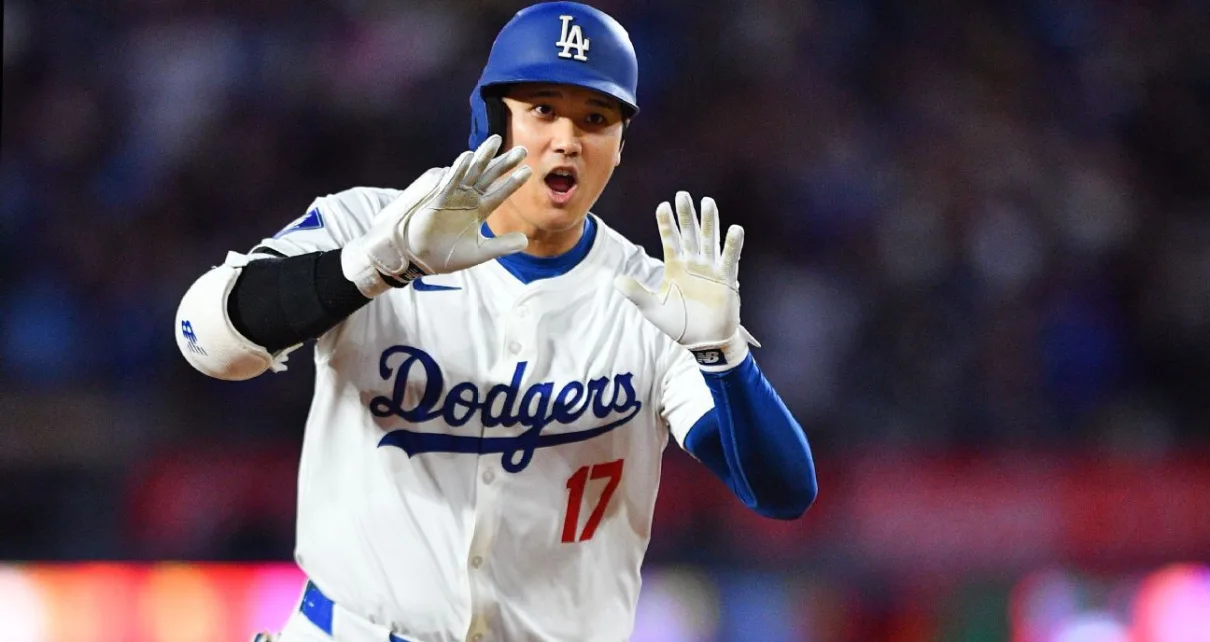 Dodgers’ Shohei Ohtani at 52/52; record 14th game with HR, SB