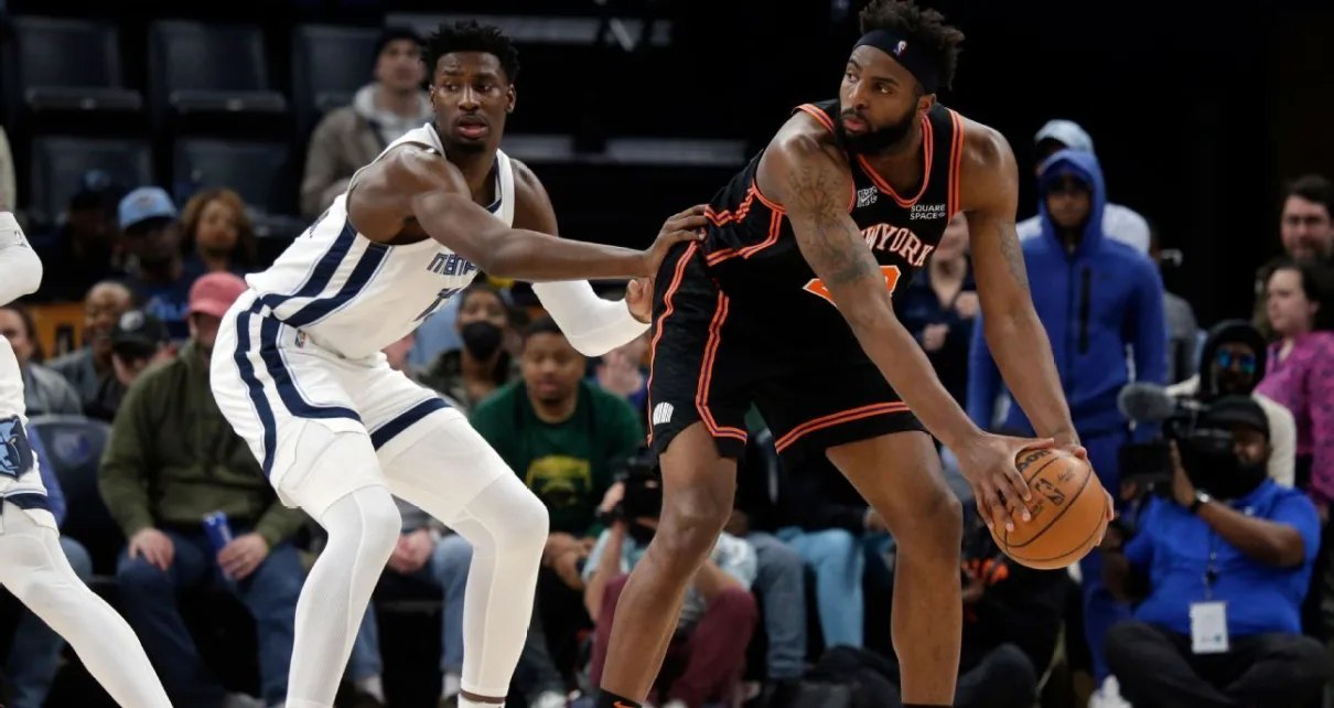 Sources — Knicks’ Mitchell Robinson to miss start of season