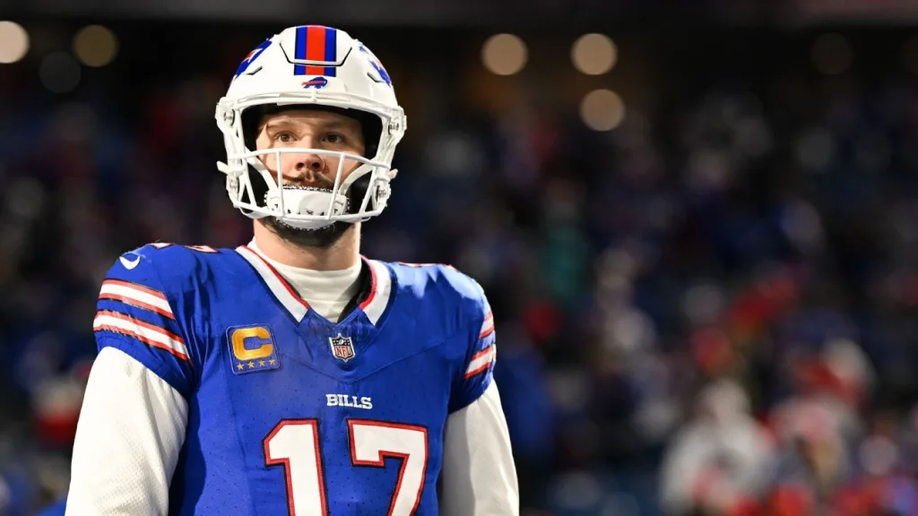 Bills QB Josh Allen clarifies perceived dig at former teammates