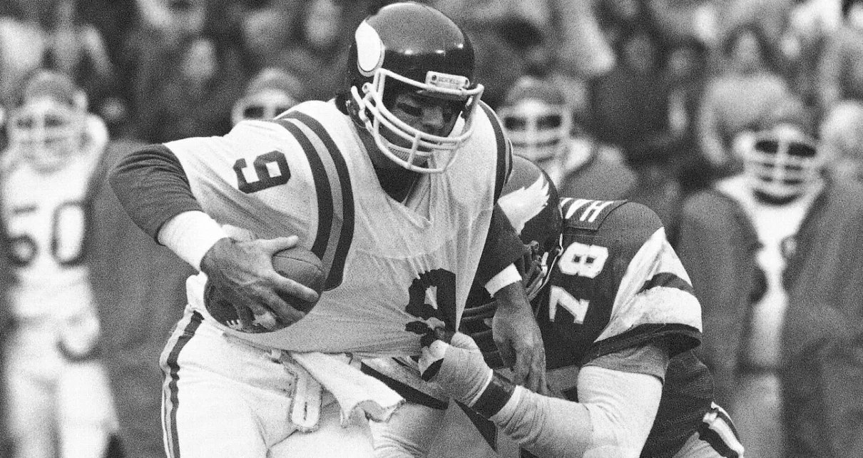 Ex-Vikings QB Tommy Kramer says he has dementia