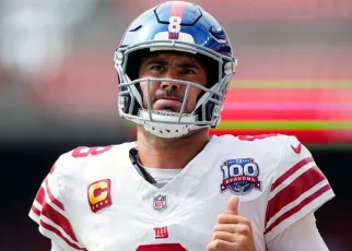 Giants QB Daniel Jones needs to find a balance between ball security and splash plays