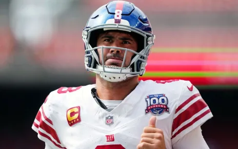 Giants QB Daniel Jones needs to find a balance between ball security and splash plays