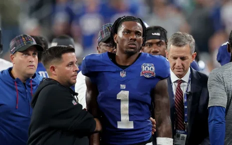 Giants’ Malik Nabers sets record, but suffers concussion vs. Cowboys