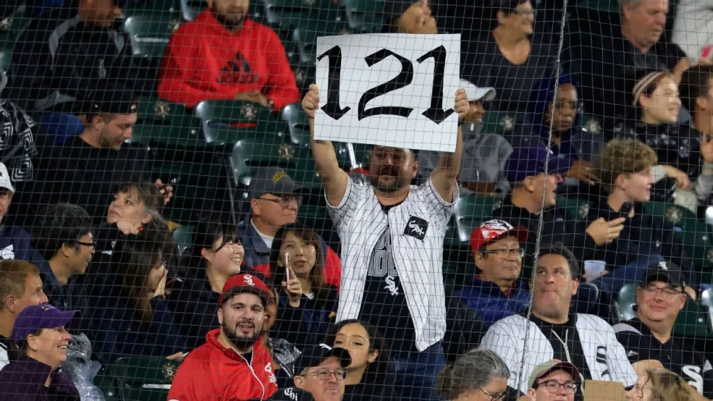 121 losses?! 12 numbers behind 2024 White Sox’s MLB record