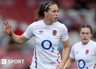 England v New Zealand: Emily Scarratt to start her 100th Red Roses game