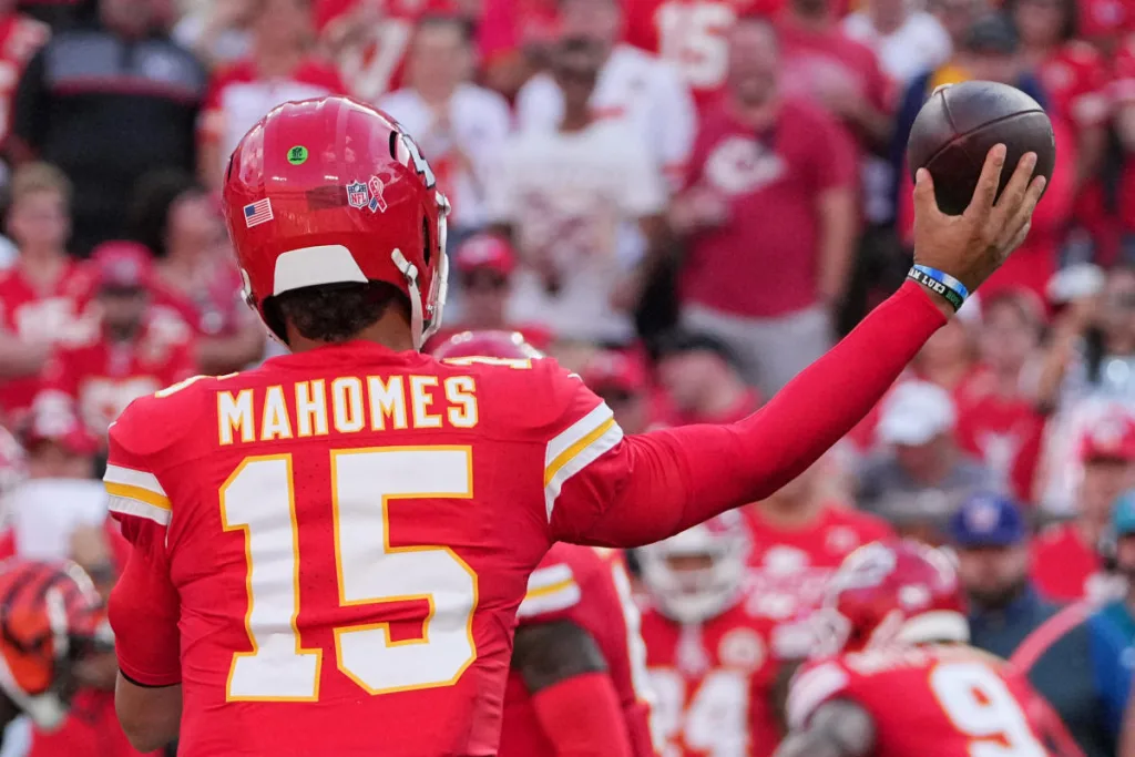 Kansas City Chiefs vs. Los Angeles Chargers: How to watch, kickoff time and more