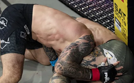 Scottish Twister! Stevie Ray scores rare submission in PFL Glasgow retirement fight| Video