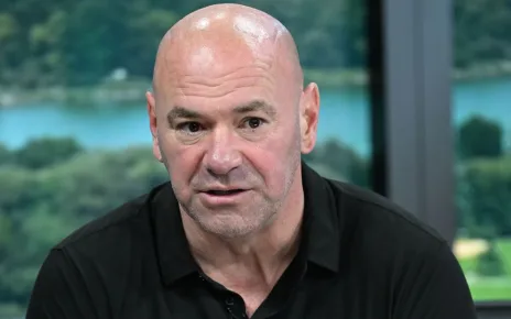 Oscar De La Hoya in the Sphere? Dana White doesn’t know where he got tickets: ‘It’s him trying to sh*t on Canelo’