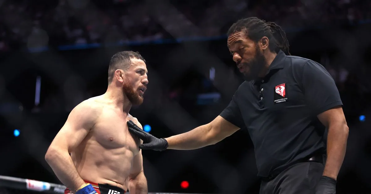 Herb Dean shuts down Joe Rogan, toxic referee critics at UFC 306 — ‘My job is to do something about it’