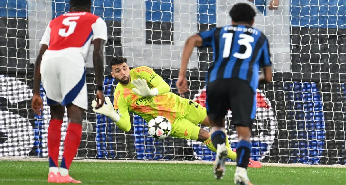 David Raya reveals how Arsenal coach’s touchline chat inspired double save