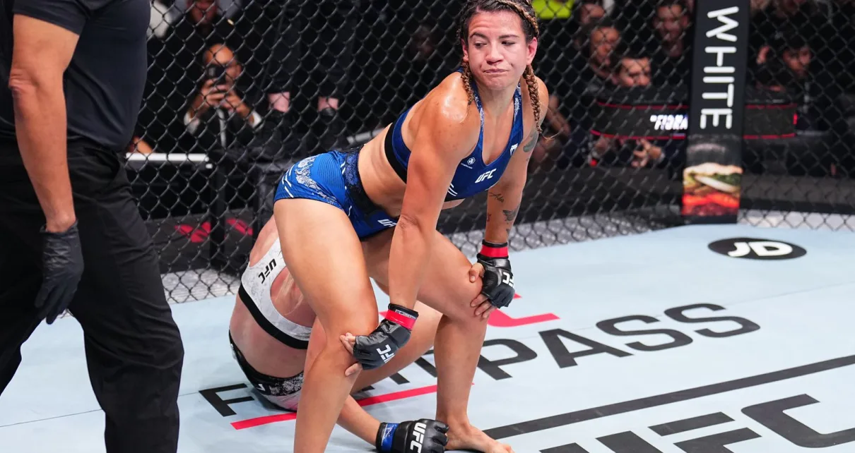 Highlights! Ailin Perez twerks on opponent after scoring first Octagon submission | UFC Paris