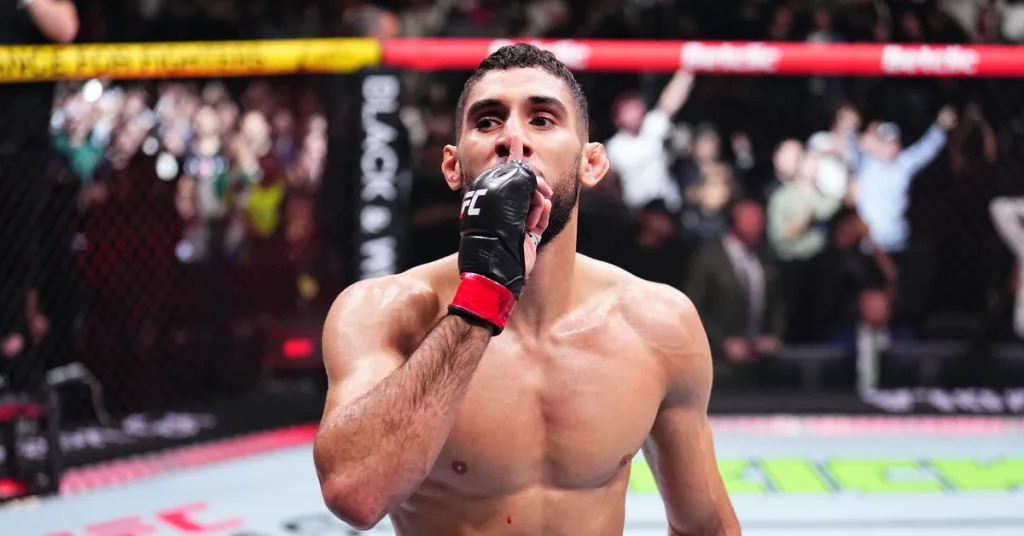 Bonuses! Fares Ziam banks K for Knockout of the Year candidate | UFC Paris