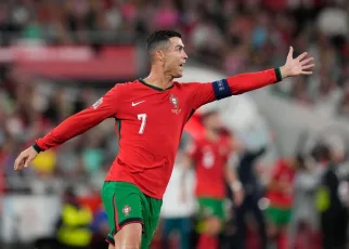 Ronaldo grabs late winner for Martinez’s men