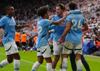 Newcastle 1-1 Manchester City: Gordon penalty stumps leaders