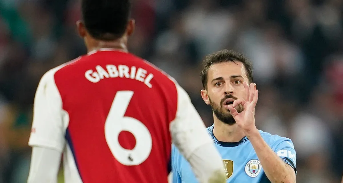 Bernardo Silva and Man City players taunt Arsenal over lack of trophies