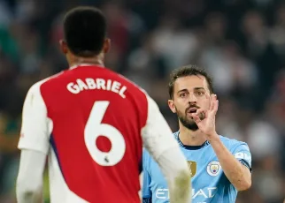 Bernardo Silva and Man City players taunt Arsenal over lack of trophies