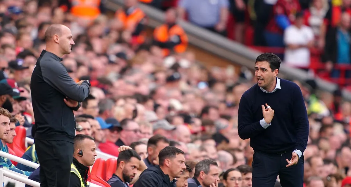 Andoni Iraola facing touchline ban after referee mix-up