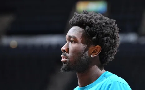 Hornets’ center Mark Williams has strained tendon in left foot, to be re-evaluated in two weeks