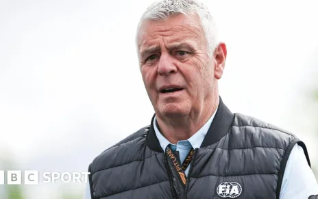 Derek Warwick reflects on Formula One career filled with ‘tragedy and fun’