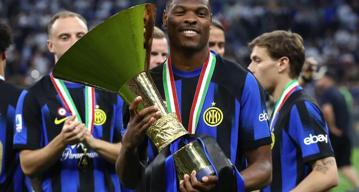 Photo – Netherlands EURO 2024l Star Celebrates Inter Milan Win Vs Red Star: ‘Champions League Nights’