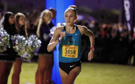 Rylee Blade shatters girls’ record at Woodbridge Cross Country Classic