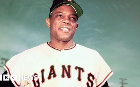 Tributes paid to ‘true giant’ of baseball, Willie Mays