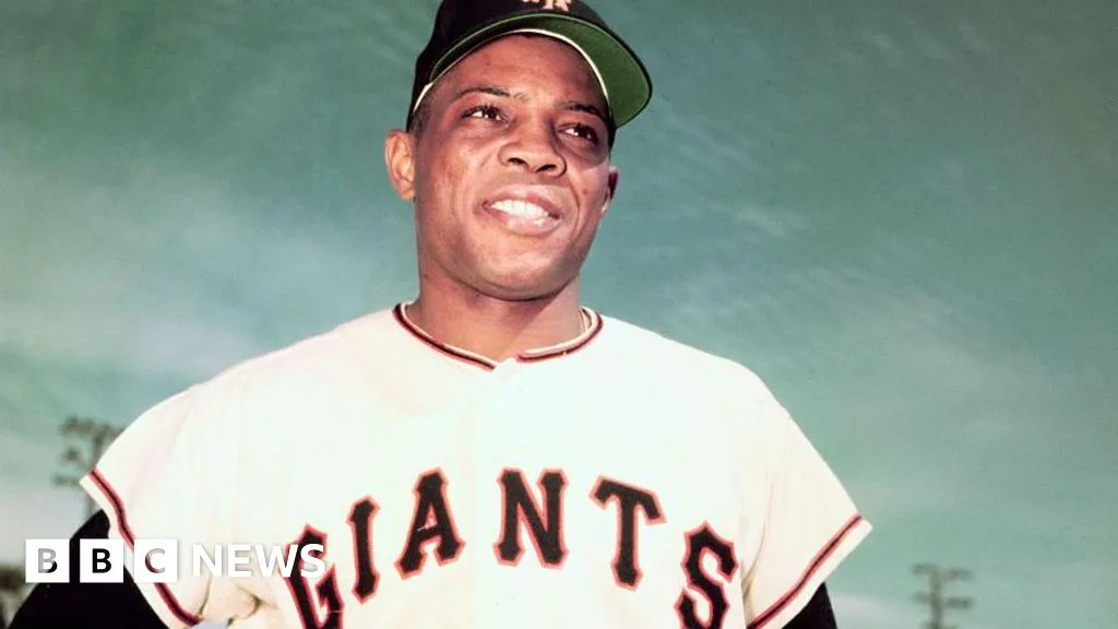 Tributes paid to ‘true giant’ of baseball, Willie Mays