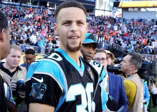 Panthers fan Steph travels to Las Vegas for team’s first win