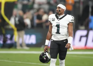 Eagles start off season with terrible Jalen Hurts INT and fumble on shotgun snap