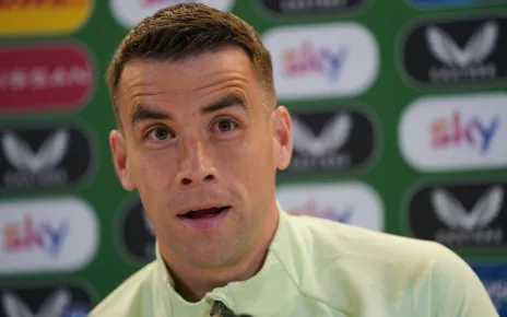 Seamus Coleman warns Republic not to be ‘gung-ho with emotion’ against England