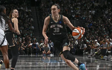 Breanna Stewart reminds Aces she’s still a force, drops 34 in Liberty Game 1 win