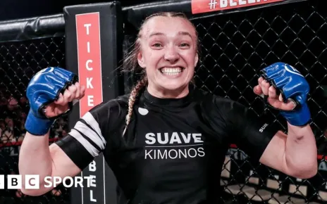 Bellator Champions Series: Sara Collins stuns Leah McCourt in London