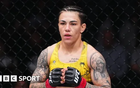 UFC: Jessica Andrade says she cut 60lb in 32 days for 2017 Claudia Gadelha fight