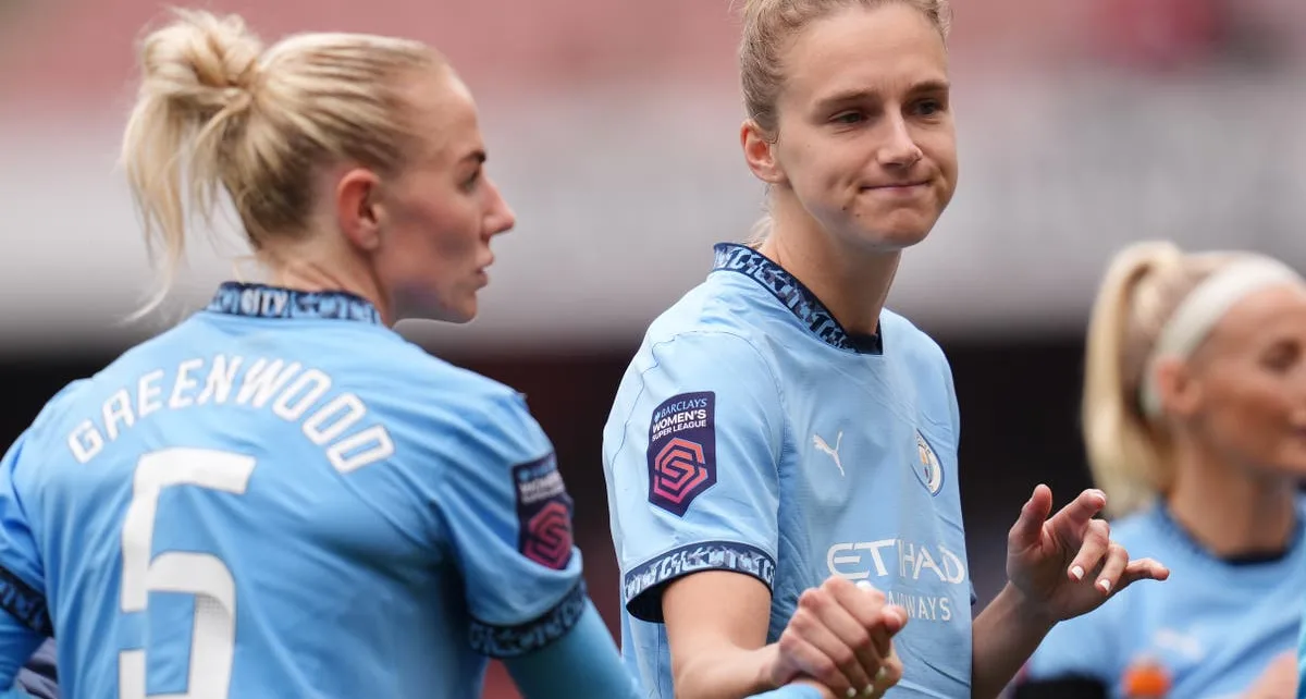 Vivianne Miedema returns to haunt Arsenal in thrilling WSL opening weekend draw