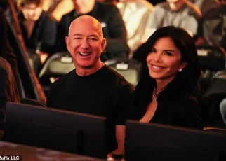 Jeff Bezos and fiancee Lauren Sanchez sit cageside in Vegas for UFC’s debut at The Sphere… as incredible images show results of Dana White’s m night