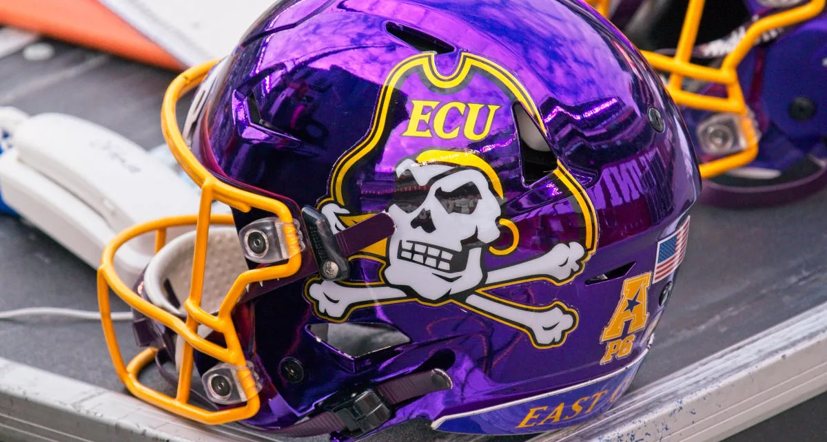 East Carolina CB Shavon Revel Jr., projected as NFL Draft first-rounder, suffers torn ACL in practice