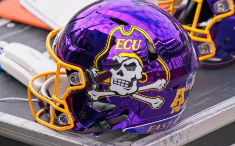 East Carolina CB Shavon Revel Jr., projected as NFL Draft first-rounder, suffers torn ACL in practice