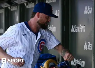 Baseball: Chicago Cubs pitcher Colten Brewer suffers broken hand after punching dugout