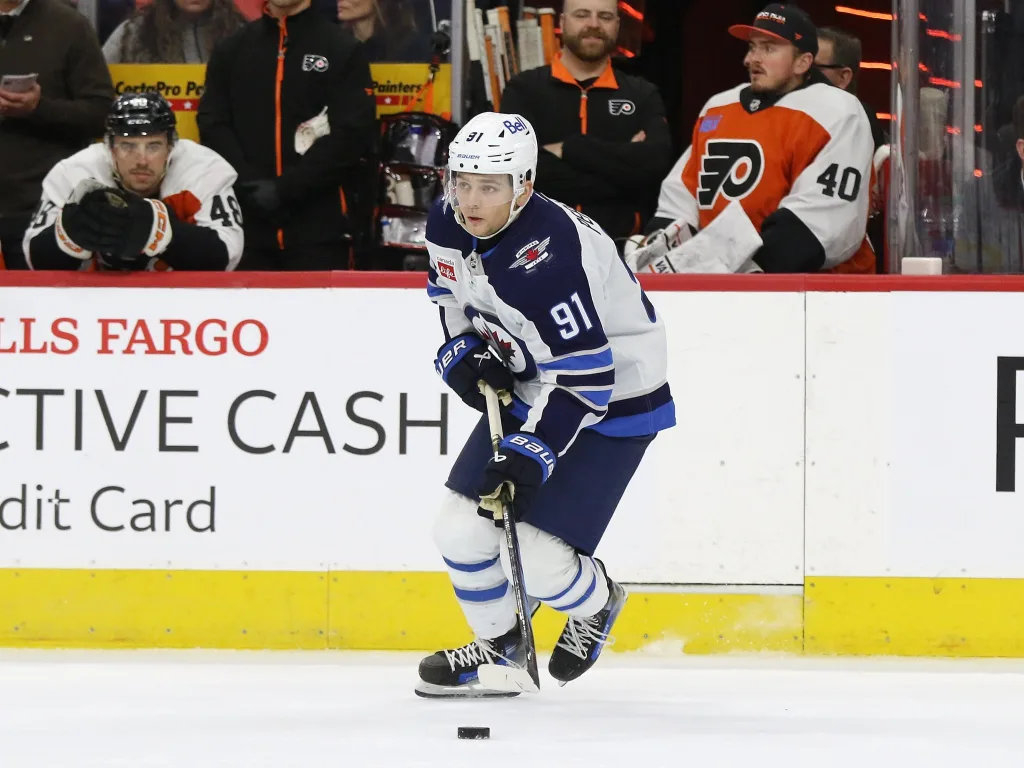 Winnipeg Jets’ Cole Perfetti Focused on Hockey, Proving Himself, After Signing New Contract – The Hockey Writers – Winnipeg Jets