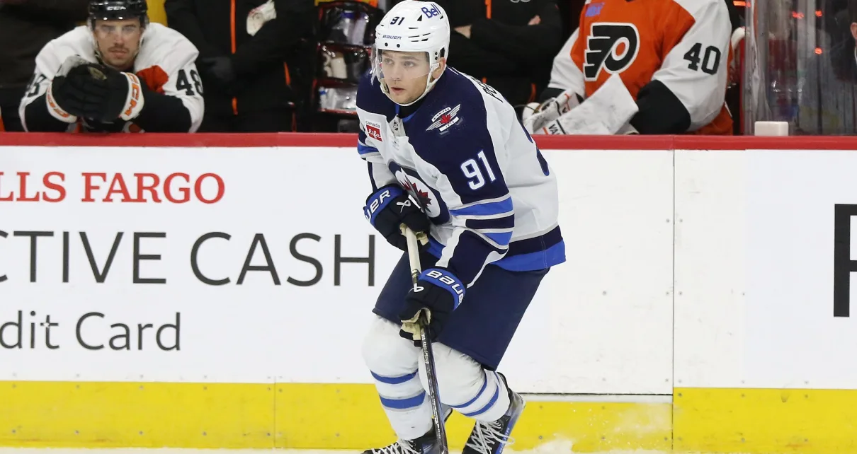 Winnipeg Jets’ Cole Perfetti Focused on Hockey, Proving Himself, After Signing New Contract – The Hockey Writers – Winnipeg Jets