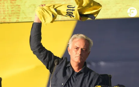 Fenerbahçe fans hope Mourinho will deliver the Turkish title they dream about