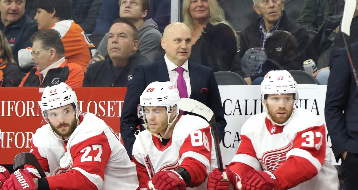 Derek Lalonde Poised for Critical Year 3 Behind Red Wings Bench – The Hockey Writers – Detroit Red Wings