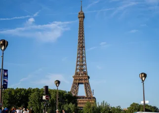 Paris Mayor’s Decision to Keep Olympic Rings on the Eiffel Tower Until 2028 Met By Opposition