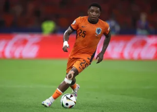 Ronald Koeman bans winger Steven Bergwijn from Netherlands squad over Saudi Arabia move